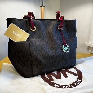 Michael Kors Logo Handbag